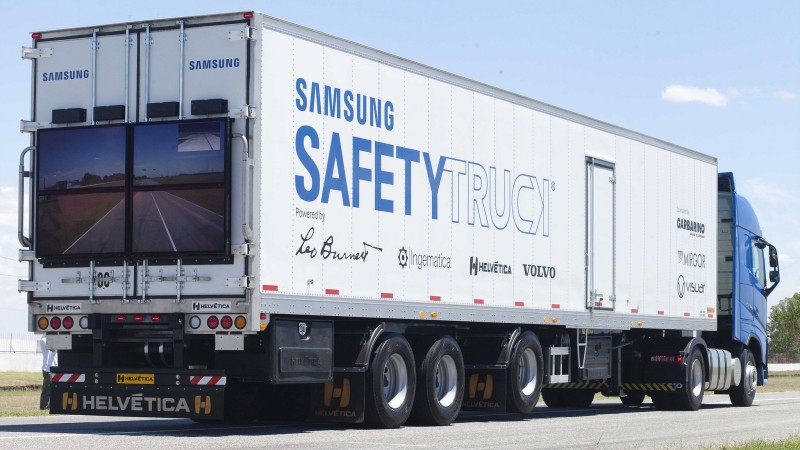 Samsung-Safety-truck